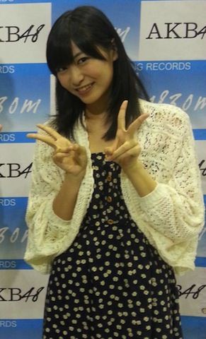 Ske48向田茉夏 ファンとの距離近づく Akb48握手会 写真会レポ Akb48情報まとめたった