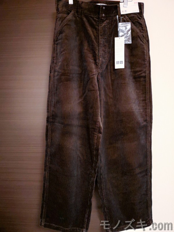 aw ユニクロuの秋冬新作レビュー コーデュロイ素材の2アイテムとヒートテックコットンクルーネック T モノズキ Com