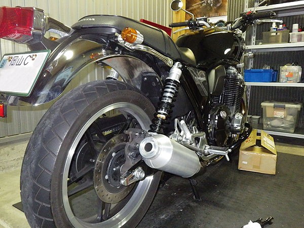 CB1100純正リアフェンダーカット（ショートフェンダー化）前編