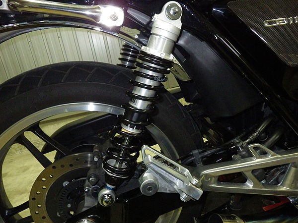 CB1100」「交換」「オーリンズ リアサスペンション S36DR1L CB1100」「交換」「オーリンズ リアサスペンション S36DR1L