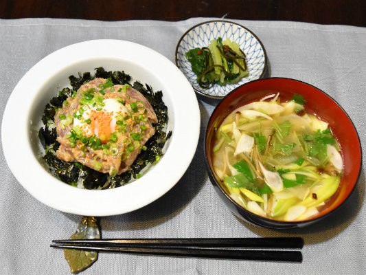 ねり胡麻で濃厚なブリのごま醤油漬け ご飯にお酒にぴったりなお刺身レシピ Super Slow Iegohan 毎日呑んでもダイエット ボディメイクおつまみ