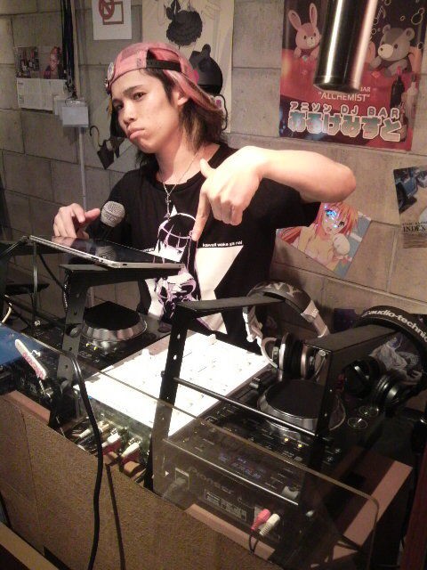 ミキサーが新しくなりました アニソンdj Bar あるけみすとblog