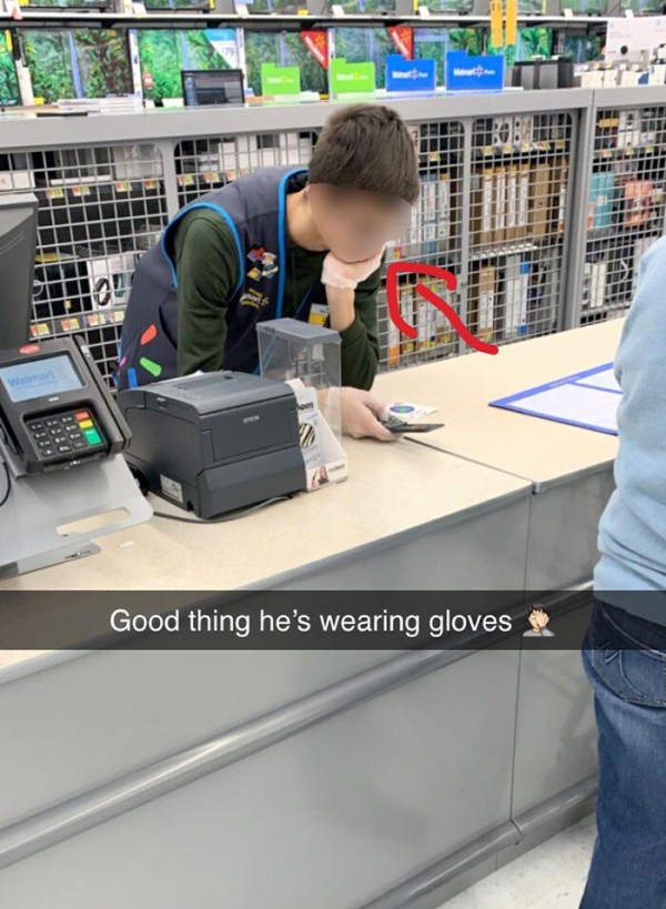 stupid-people-coronavirus-5-5e957e51e79f7__700