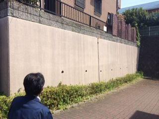 擁壁塗装工事 キャプテンリフォームのブログ
