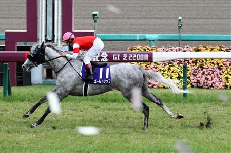 ゴールドシップ３年連続で８枠 ３連覇に大手か それとも 競馬予想 無料で全レース分読める 365日競馬速報