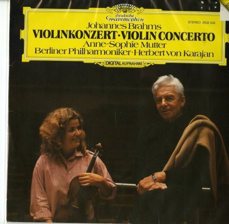 DE DGG 2532 032 アンネu003dゾフィー・ムター ヘルベルト・フォン・カラヤン ベルリン・フィルハーモニー管弦楽団 ブラームス  ヴァイオリン協奏曲 : 100年後でも聴いて楽しいアナログ名盤レコード