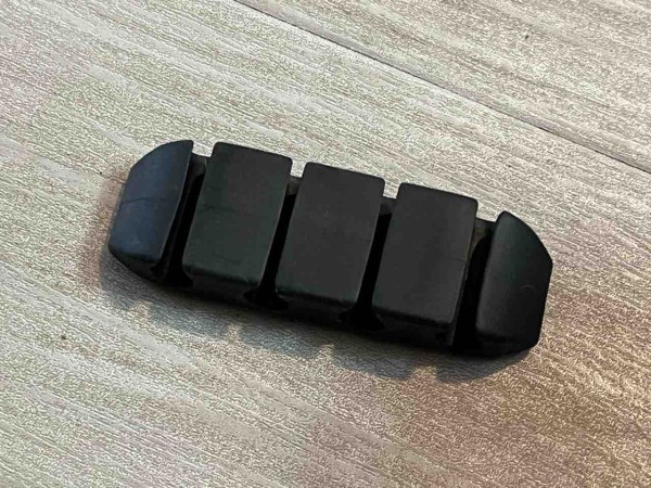 断捨離】絡まったケーブルを解き放す！暮らしをシンプルにするための