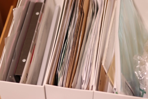 □書類の断捨離実行中□ : やさしい時間と、もたない暮らし