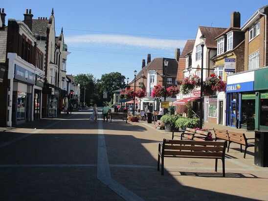 イギリスの普段着の街並み ロンドン郊外の翻訳者生活日記