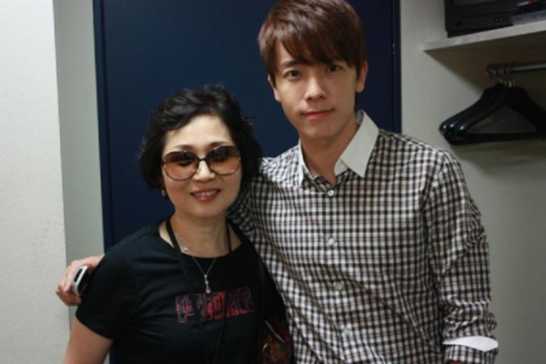 Sjイェソンオンマ ちょっぴりあちこちミーハー