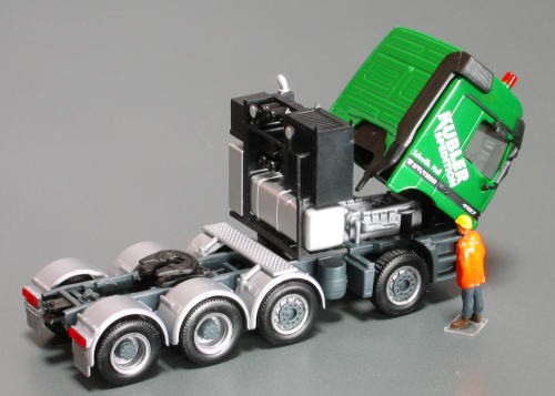 Herpa 149822 MB Actros SLT Tieflade-Sattelzug 