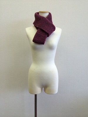 人気アイテム スヌードの巻き方ご紹介 基本編 ハマナカが運営する 手編みと手芸の情報サイト あむゆーず のぶろぐ