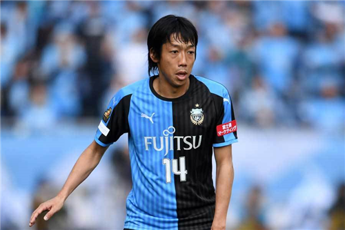 フロンターレの名物広報 天野春果が危惧する Jリーグのアンバランス 事業のクラマーさんが必要 Victory