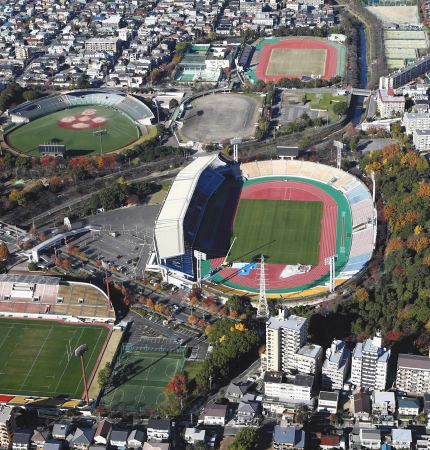 名古屋グランパス スタジアム問題 陸上トラックを維持する瑞穂陸上競技場の建替え費用 600億円 Jとfの歩き方