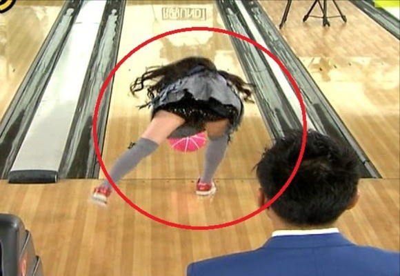 ボーリング  パンチラ コバイチの嫁さんのインスタグラム写真 - (コバイチの嫁Instagram)「インスタの仕様が変わっ