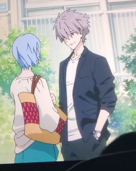 アニメ エヴァのスタッフの 入場特典イラストでキャラ厨発狂炎上 写真をツイッターに載せキャラ厨を煽り大炎上に アニメ わかり速報