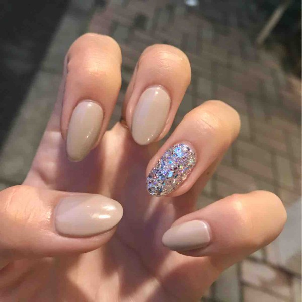 弾丸で東京 さぬき市 東かがわ市 まつげエクステ ネイルサロン Annie Gino志度