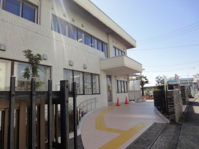 福生桜情報 福生中央体育館裏 桜並木 : 子育てママさん応援！福生市の 