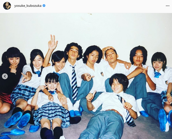 ドラマ Gto反町版 キャストの同窓会画像ww現在40代になった生徒菊池役の窪塚洋介 水樹役の希良梨 村井役の池内博之 山崎裕太が集合 もきゅ速 W 人 ェ