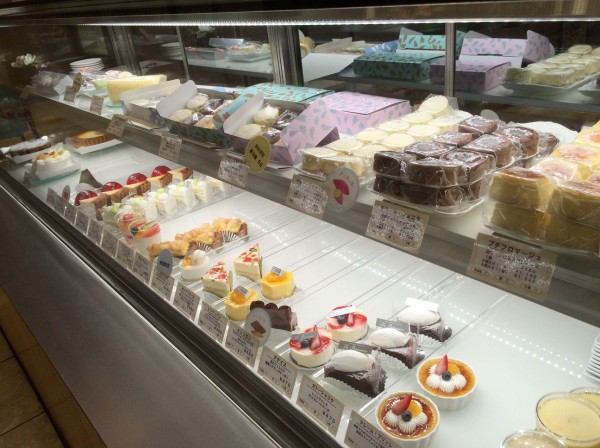 ラ プレシューズ アトレ四谷 三毛猫ランチ2 ラ プレシューズ アトレ四谷 三毛猫ランチ2