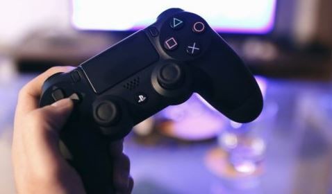 新品で買ったゲームが半額になった これで落ち込む人いる Ps5速報