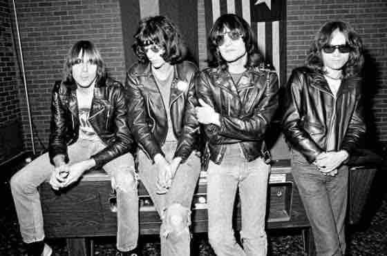Ramones「Ramones (1976)」を全曲紹介レビュー！ : ありの洋楽部屋