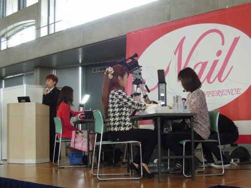 Jna ネイルカンファレンス In 沖縄で 井筒貴子さんの世界一美しいフレンチスカルプチュアを見てきました 25歳からのハンドケア ビジネスネイル 14