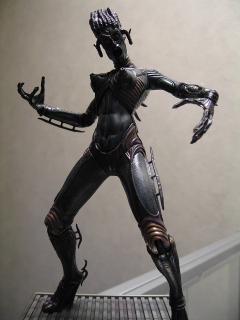 スピーシーズ 「イブ」 マクファーレン製 : オトナのオモチャ