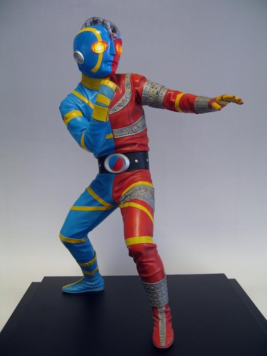 海洋堂 メガソフビ 人造人間キカイダー 製作 - 鉄太郎05
