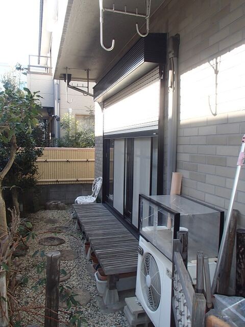 電動シャッターの修理 窓とドアのblog アサクラハウス 奥沢窓マイスター