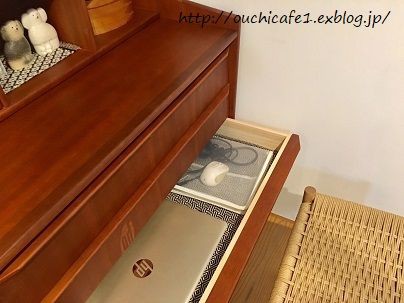 無印良品】無印のデスク内整理トレーが便利！ビューローの収納見直し