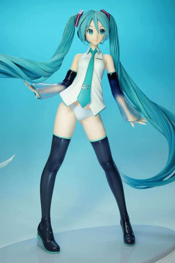 高評価のおせち贈り物 VOCALOID3 初音ミクV3 1/4 完成品