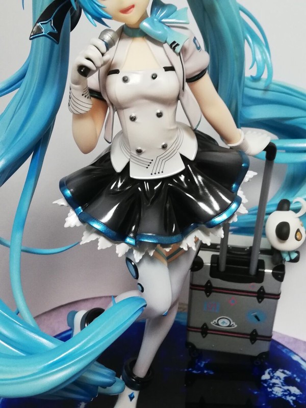 初音ミク「MIKU WITH YOU 2018」Ver 1/7スケールフィギュア