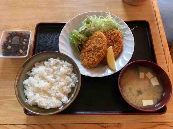 峠の上のかなり下町的な定食屋 町田横浜っぷ
