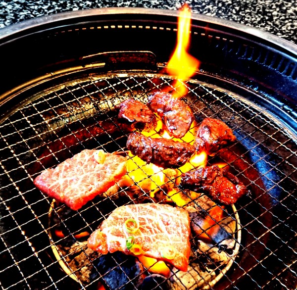 焼肉ランチは炎のトロタン 牛ハラミ 豚トロ上カルビなど6種類のお肉にドリンクバーまで付いてくる あみやき亭 西鶉店 岐阜県岐阜市西鶉1 17 1 Airの食べログ日記 岐阜 尾張 名古屋を中心に