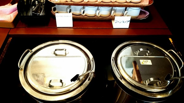 老舗といえるくらいに昔から21号線沿いにあるココスで復活したフレンチトーストのモーニング ココス 大垣バイパス店 岐阜県大垣市楽田町4 31 1 Airの食べログ日記 岐阜 尾張 名古屋を中心に