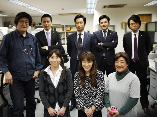 事務所撮影 スタジオ ディーバに依頼していた撮影が終了しました アトム法律事務所 刑事事件に強い弁護士 新宿 北千住 横浜 千葉 埼玉 名古屋 京都 大阪 神戸 福岡