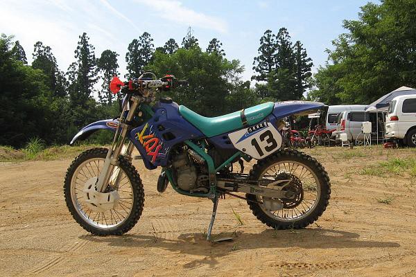 Kawasaki KDX125SR 2スト 通勤快速 白煙番長！！ KDX125SR