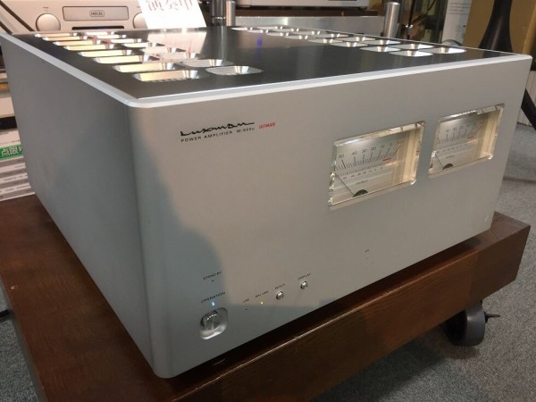 LUXMAN M-900U : オーディオユニオン お茶の水 アクセサリー館 Information