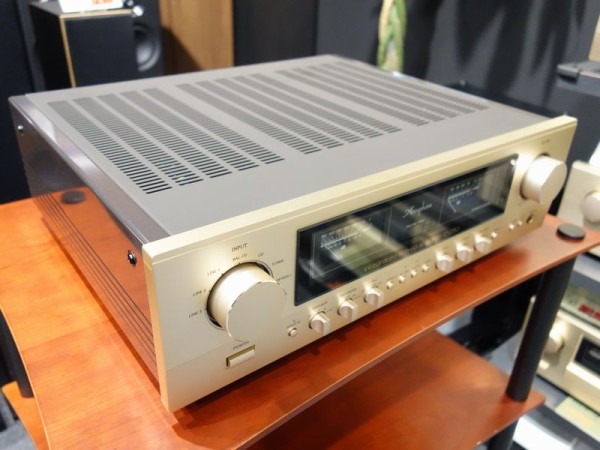 プリメインアンプ Accuphase/E-280 : オーディオユニオン大阪店Blog