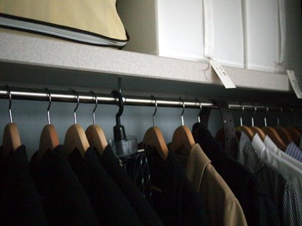 クローゼットの中に本棚を作りたい Aula Powered By ライブドアブログ