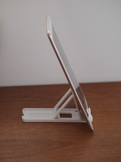 使えるタブレットスタンドは１００均にありました Aula Powered By ライブドアブログ