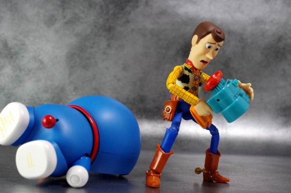 リボルテック ピクサー フィギュア コレクション ウッディ リボルテック ピクサーフィギュアコレクション ウッディ