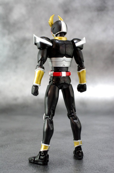 S.H.フィギュアーツ 仮面ライダーアギト グランドフォーム レビュー