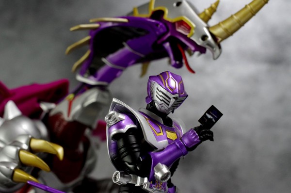 S H フィギュアーツ 仮面ライダー 王蛇 レビュー ほっぱーの玩具な日々