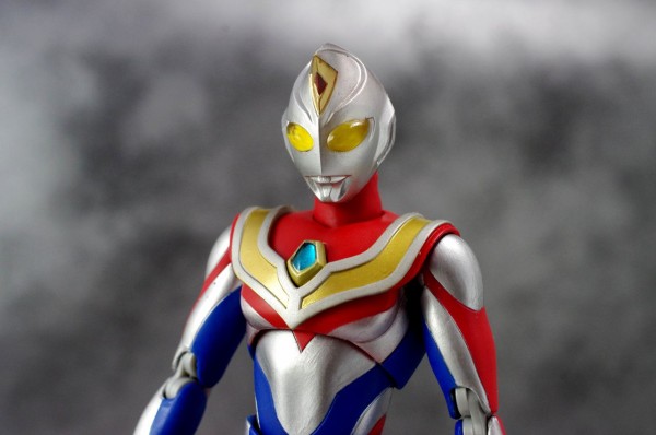 ULTRA-ACT ウルトラマンダイナ フラッシュタイプ レビュー : ほっぱー