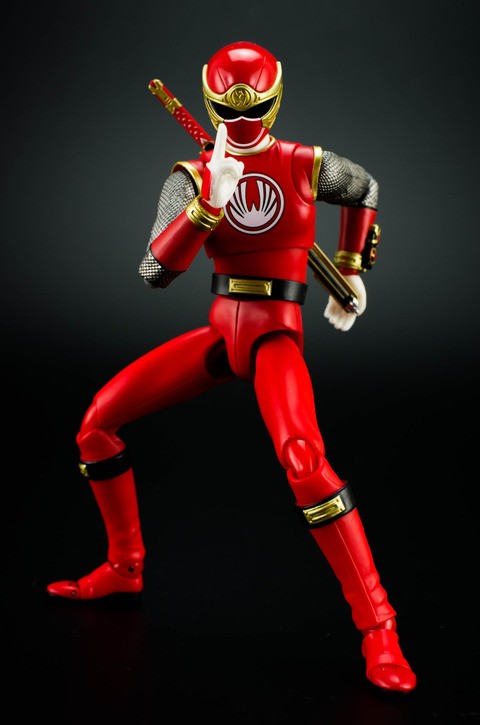shフィギュアーツ　忍風戦隊ハリケンジャー　スーパー戦隊　SHフィギュアーツ Amazon.co.jp: Bluefin Distribution Toys S.H.フィギュアーツ
