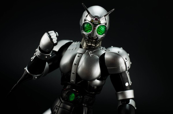 S.H.フィギュアーツ シャドームーン レビュー : ほっぱーの玩具な日々