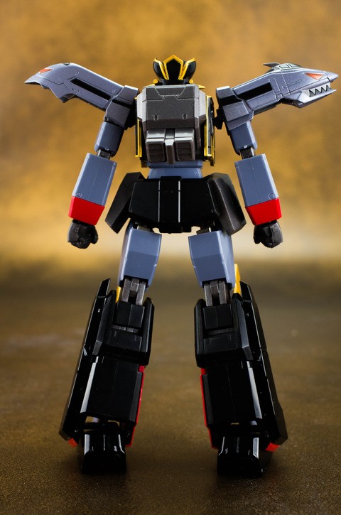 バンダイ スーパーロボット超合金 ブラックマイトガイン スーパーロボット超合金 ブラックマイトガイン | フィギュア