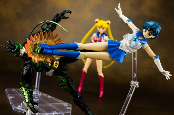 S.H.フィギュアーツ セーラーマーキュリー レビュー : ほっぱー